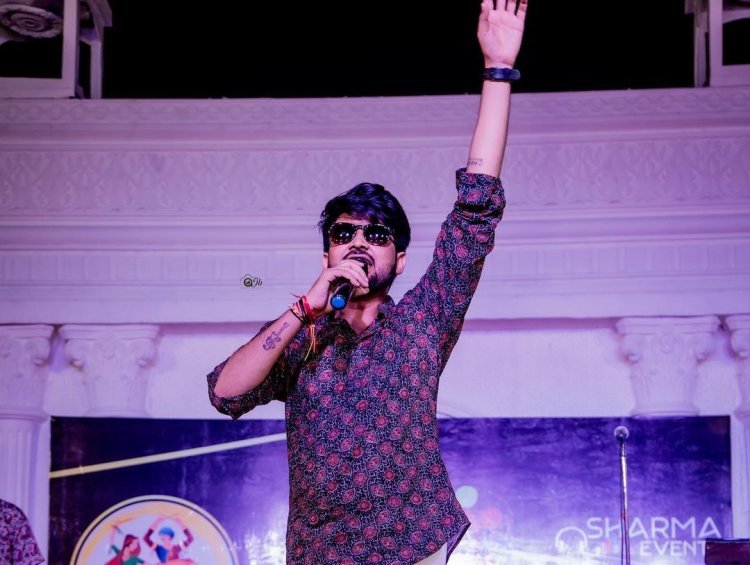 Meet Singer Rahul Ranjan – The new Internet sensation winning the heart of millions with his amazing voice