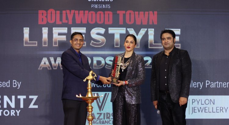 A Glimpse into the Glitzy Bollywood Town Lifestyle Awards